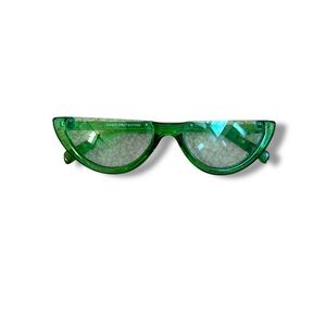 Green Cat Eye Sunglasses Women’s UV400 Protection Retro‎ Frame Festival Style